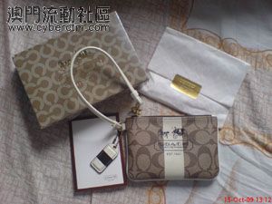 全新Coach小手袋 