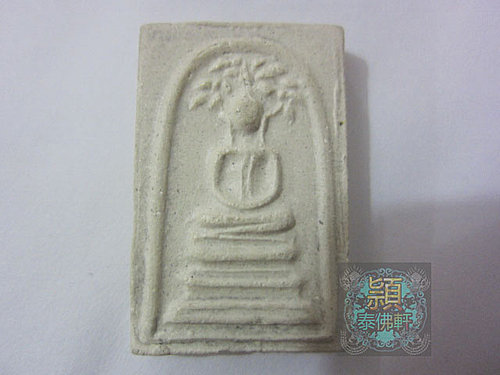 泰國 佛牌 屈曼冠碰 2517編簿波(菩提樹) 祟笛 