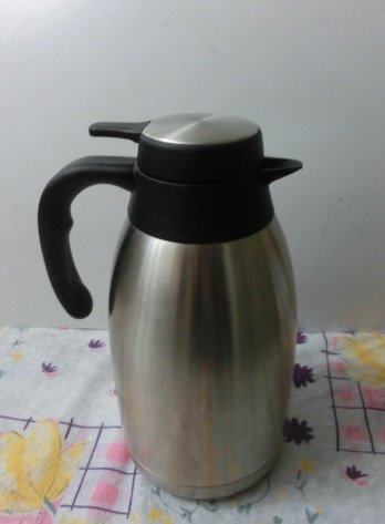 暖水壺 Vacuum Water Jug 