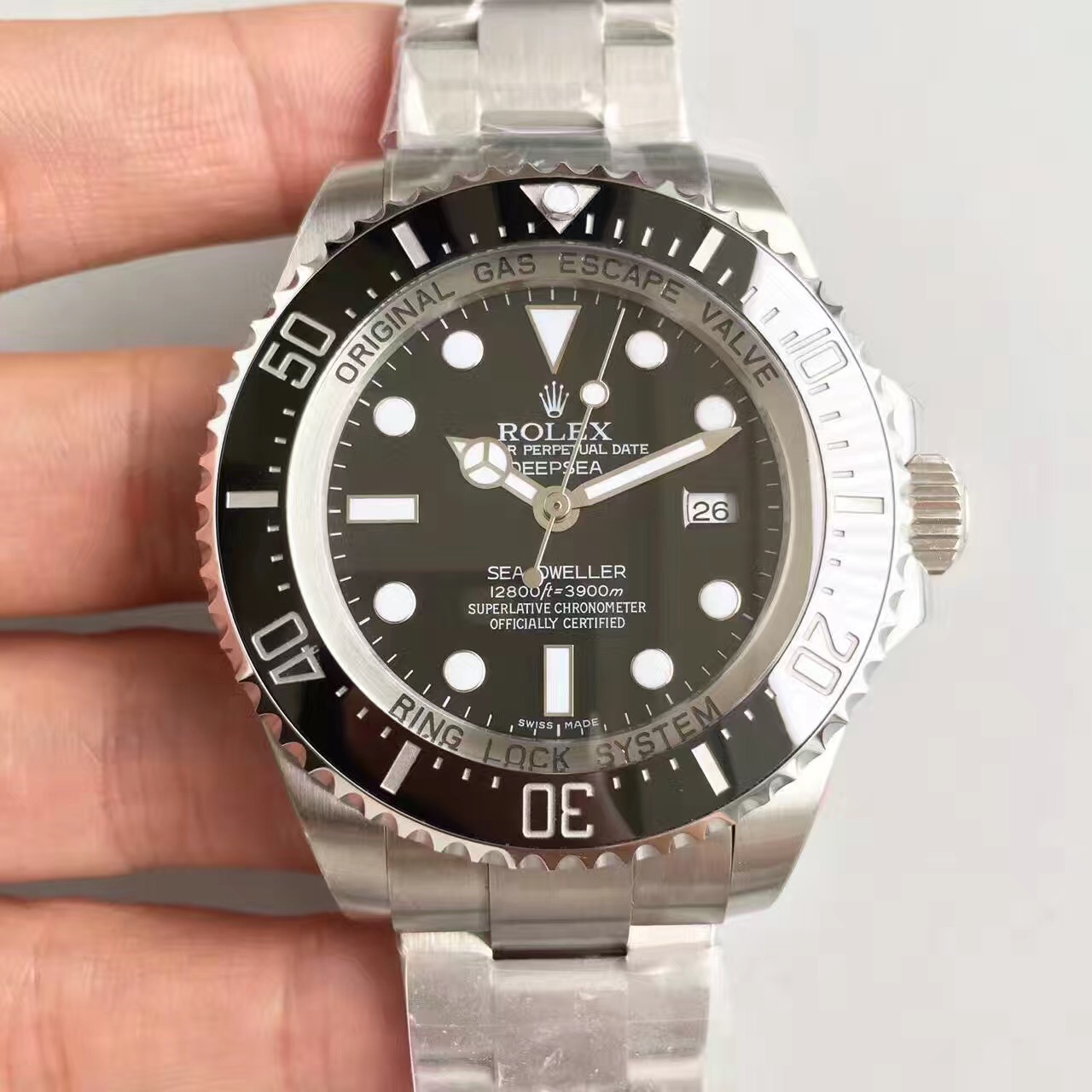 Rolex Sea-Dweller DEEPSEA 116660    